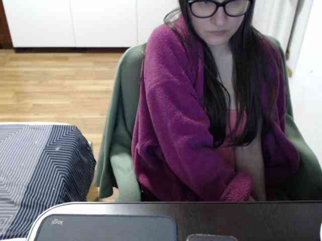 kristineexxx webcam