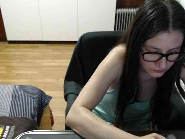 kristineexxx webcam