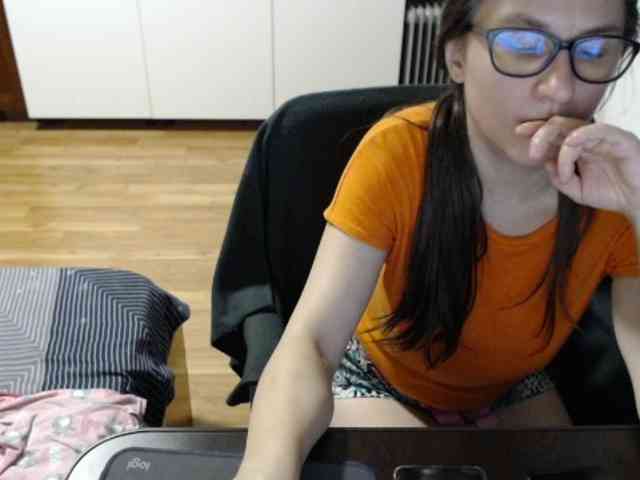 kristineexxx webcam