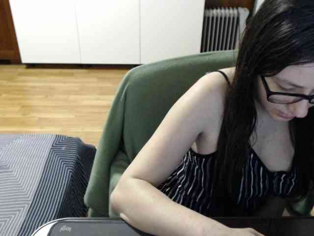 kristineexxx webcam