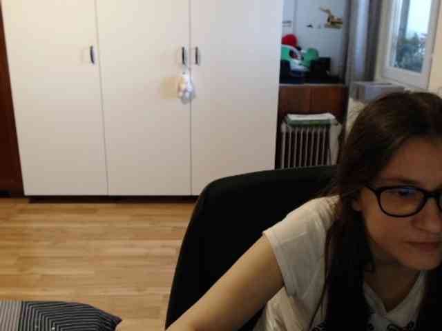 kristineexxx webcam