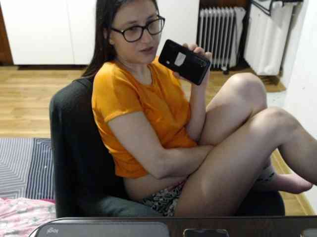 kristineexxx webcam