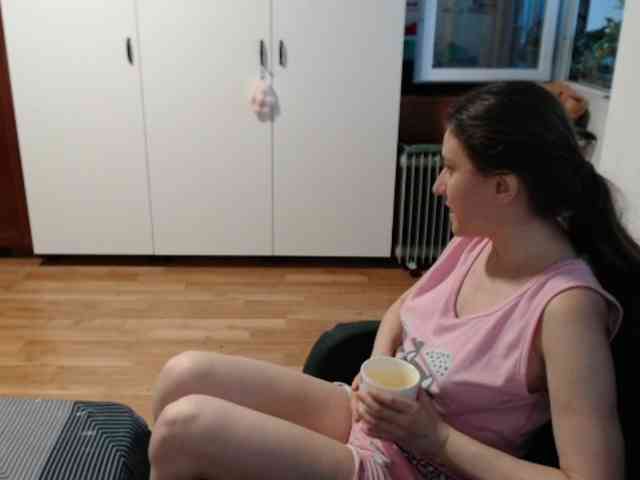 kristineexxx webcam