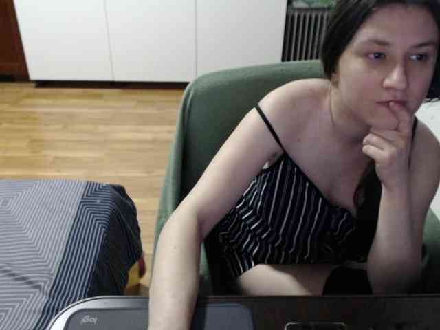 kristineexxx webcam