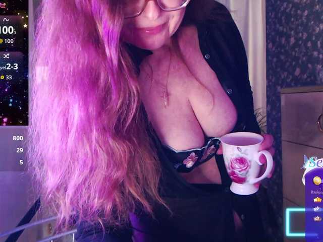 HelenBerg live webcam show