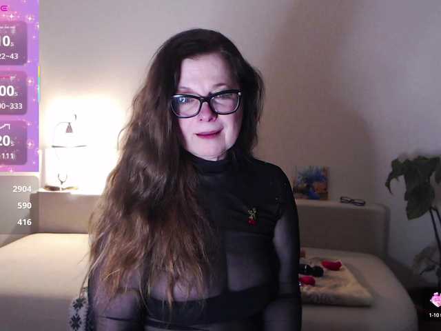 HelenBerg's BongaCams show and profile