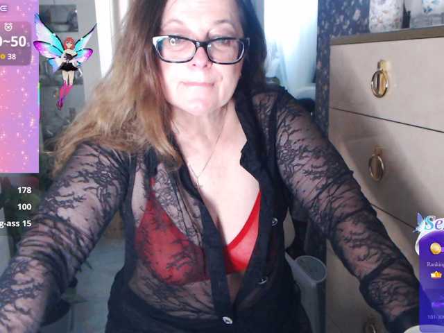 HelenBerg live cam on BongaCams