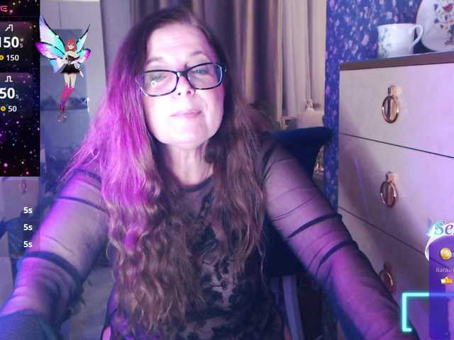 HelenBerg live cam on BongaCams
