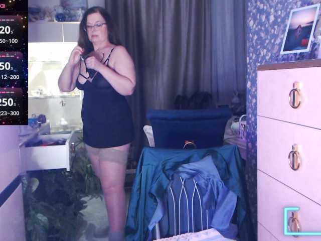 HelenBerg live cam preview