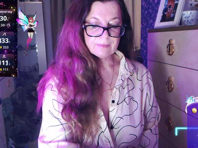 HelenBerg live cam on BongaCams