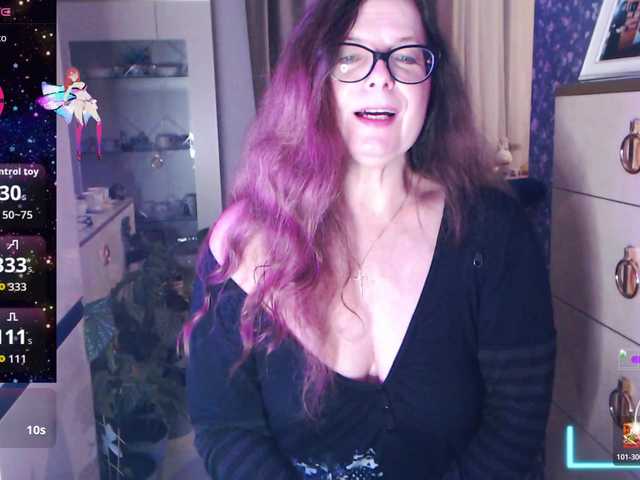 HelenBerg live cam on BongaCams