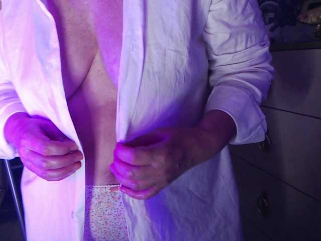 HelenBerg live webcam show