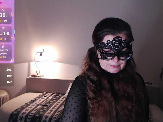 HelenBerg's BongaCams show and profile