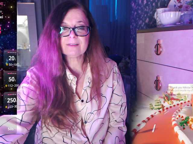 HelenBerg live cam preview