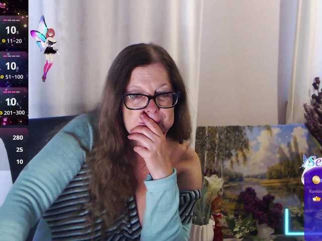 HelenBerg live cam on BongaCams