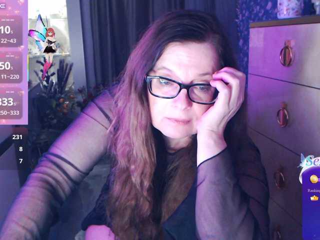 HelenBerg live cam on BongaCams