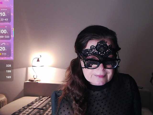 HelenBerg's BongaCams show and profile