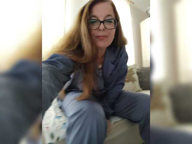 HelenBerg live cam on BongaCams