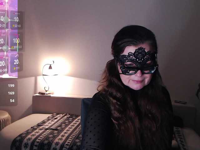 HelenBerg's BongaCams show and profile