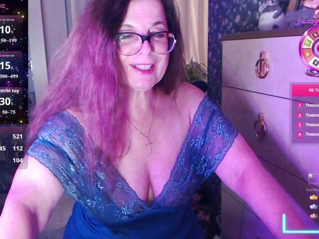 HelenBerg live cam on BongaCams