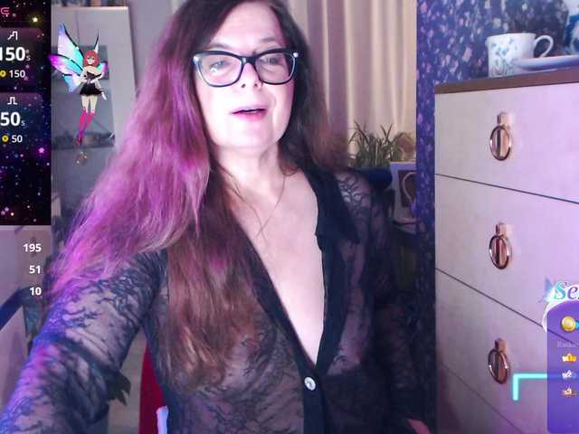 HelenBerg live cam on BongaCams