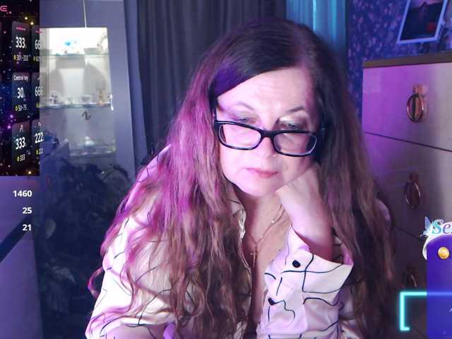 HelenBerg live cam on BongaCams