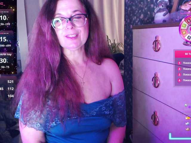HelenBerg live cam on BongaCams