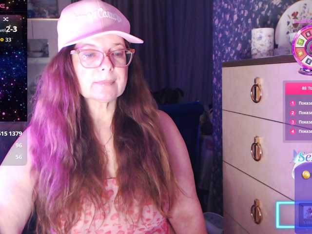 HelenBerg live cam preview