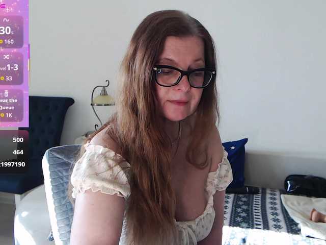 HelenBerg's BongaCams show and profile