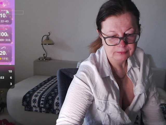 HelenBerg Live Cam on BongaCams