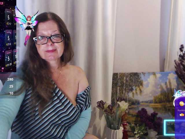 HelenBerg live cam on BongaCams