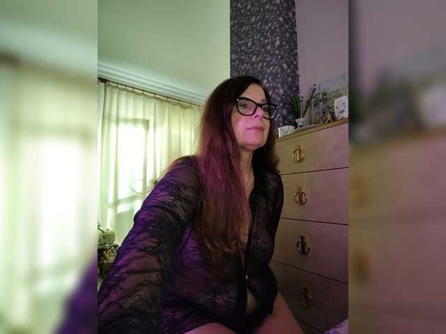 HelenBerg live cam on BongaCams