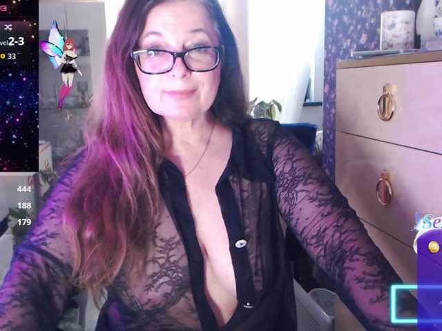 HelenBerg, live now on BongaCams