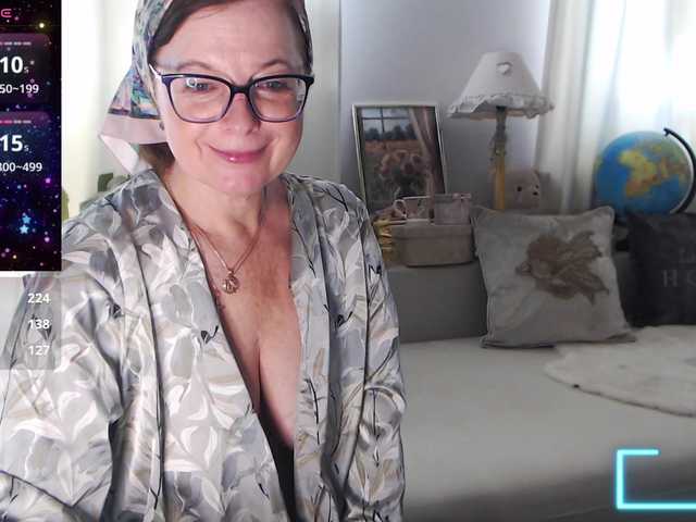 HelenBerg live cam on BongaCams