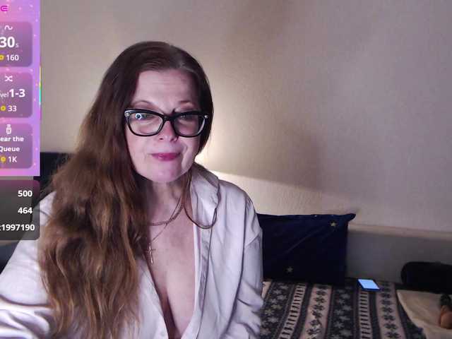 HelenBerg's BongaCams show and profile