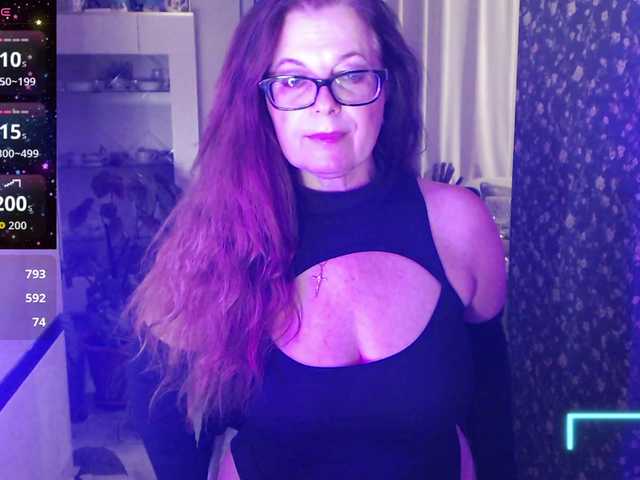 HelenBerg live cam pe BongaCams