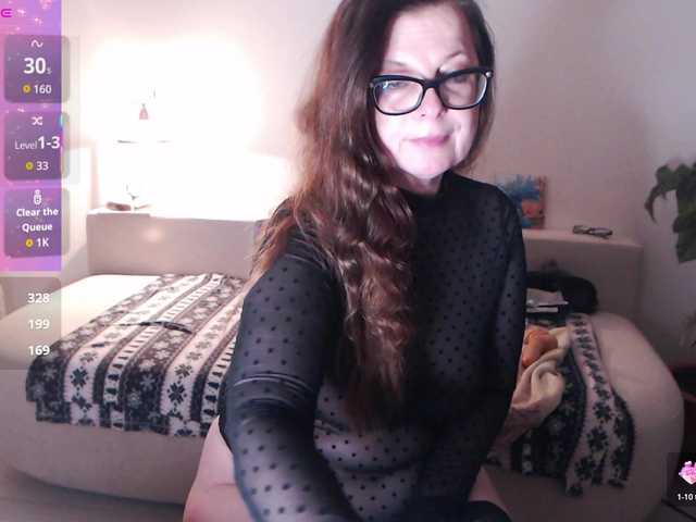 HelenBerg's BongaCams show and profile