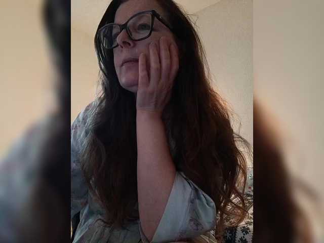 HelenBerg's BongaCams show and profile