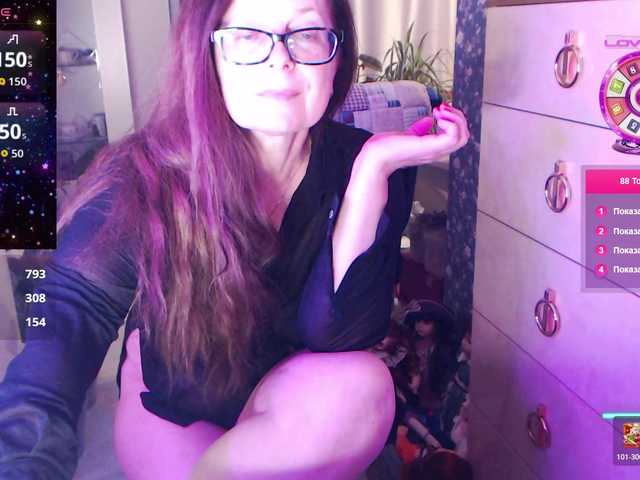 HelenBerg live cam on BongaCams