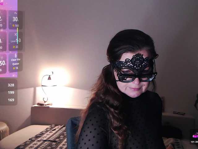 HelenBerg's BongaCams show and profile