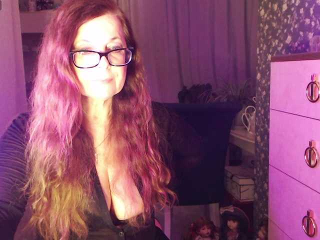 HelenBerg live webcam show