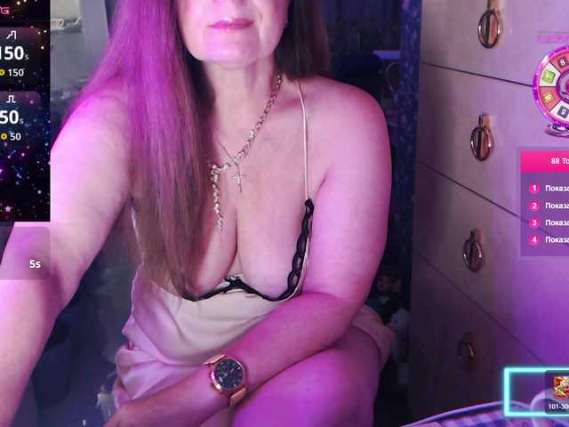 HelenBerg live cam on BongaCams