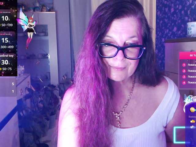HelenBerg live cam on BongaCams
