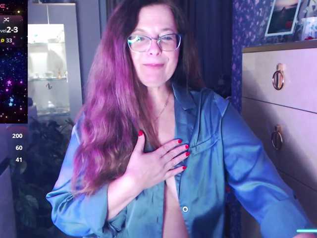 HelenBerg live cam on BongaCams