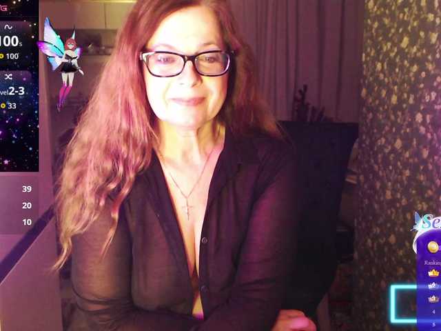 HelenBerg live cam on BongaCams