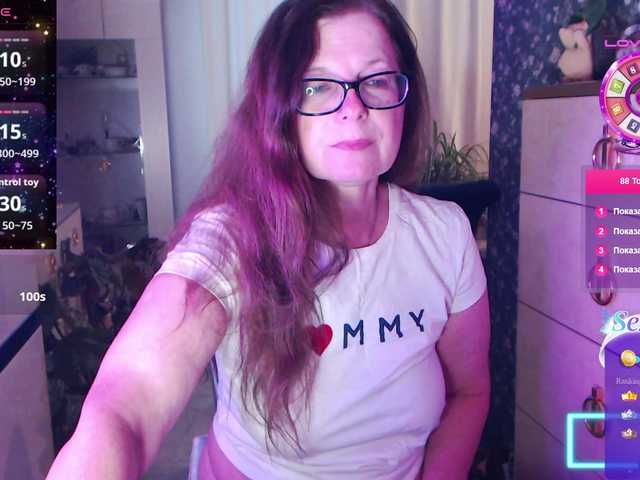 HelenBerg live cam on BongaCams