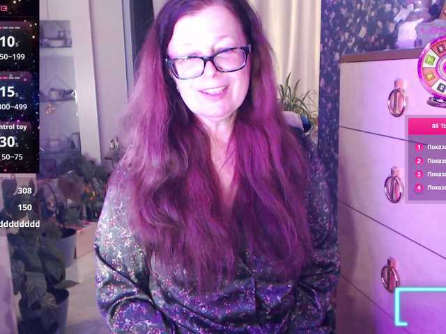 HelenBerg live cam on BongaCams