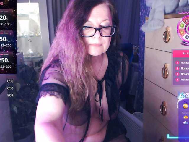HelenBerg, en vivo ahora en BongaCams