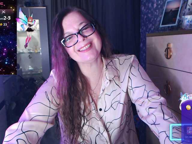 HelenBerg live cam on BongaCams