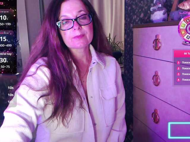 HelenBerg live cam on BongaCams